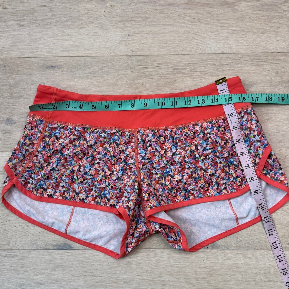 Lululemon Run: Speed Short - prism petal multicolor - Picture 3 of 5